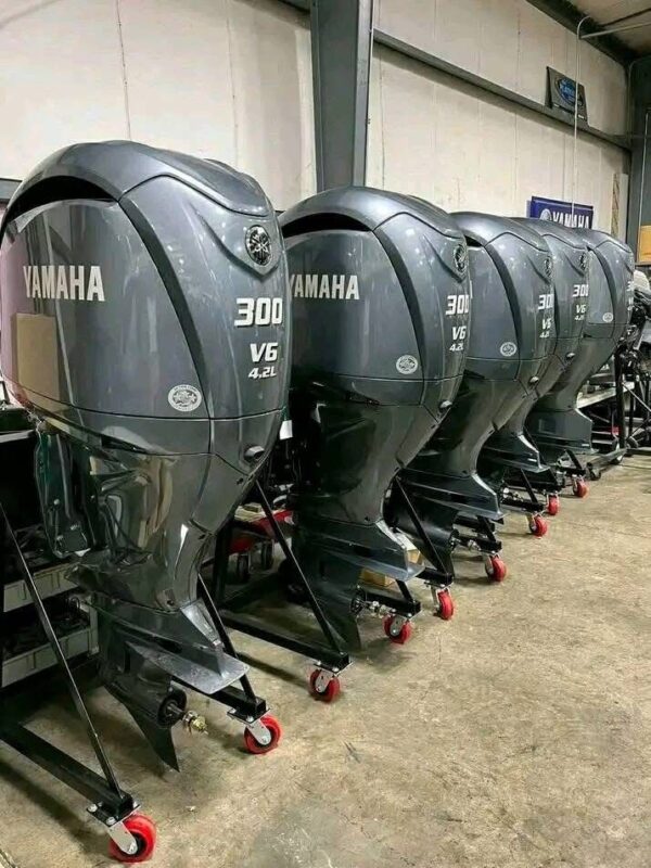 Yamaha 300HP Outboard Motor